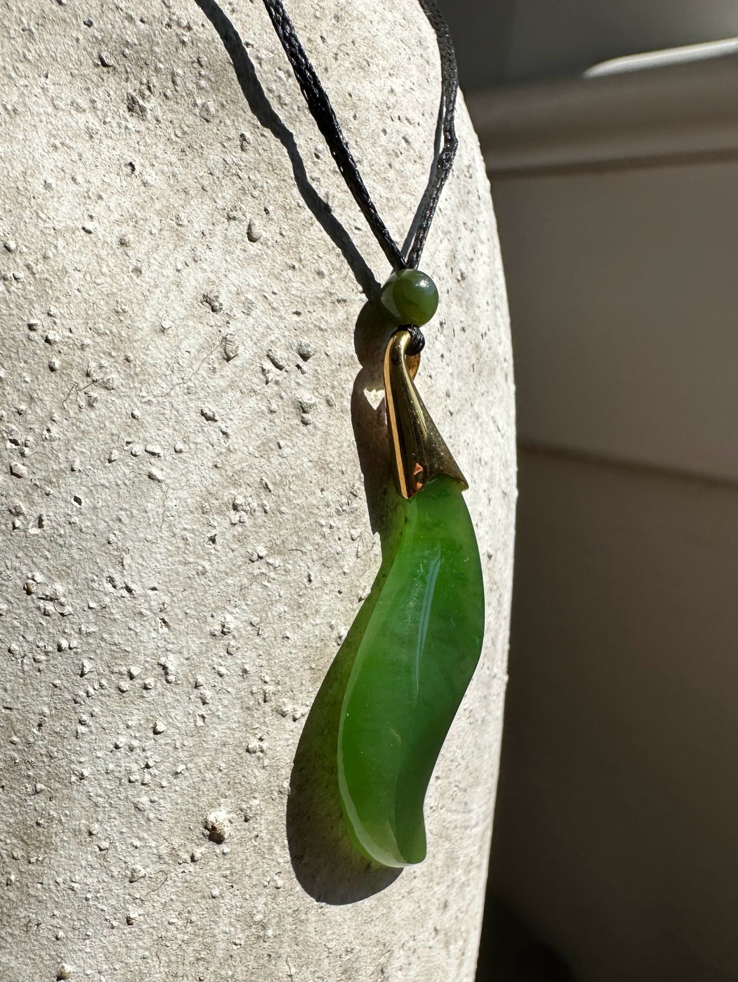 Canadian Nephrite Jade Pendant, 40mm