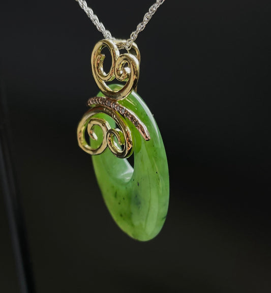 Jade Butterfly Pendant, 35mm