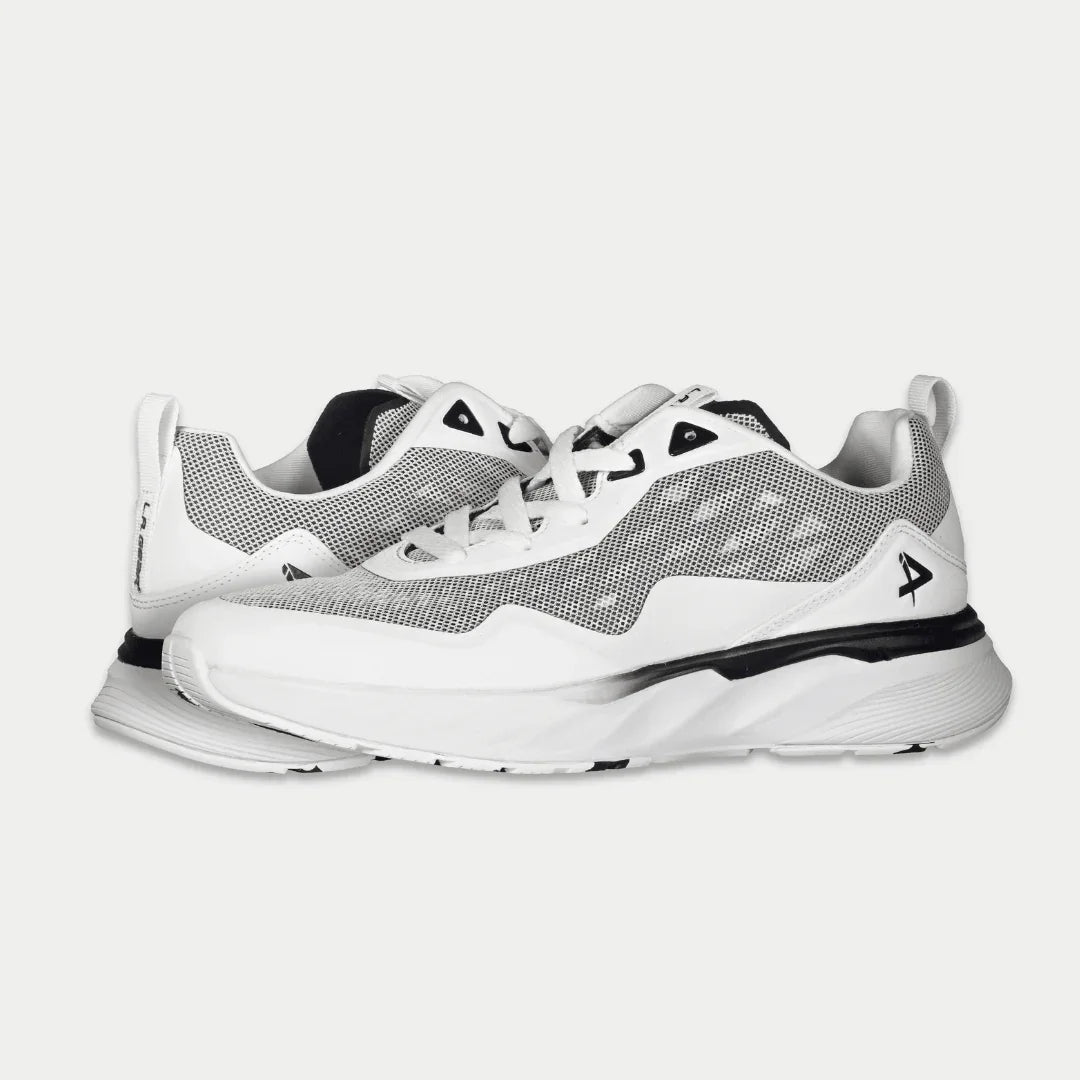 LA Gear Men's Highland Lowtop | White x Black