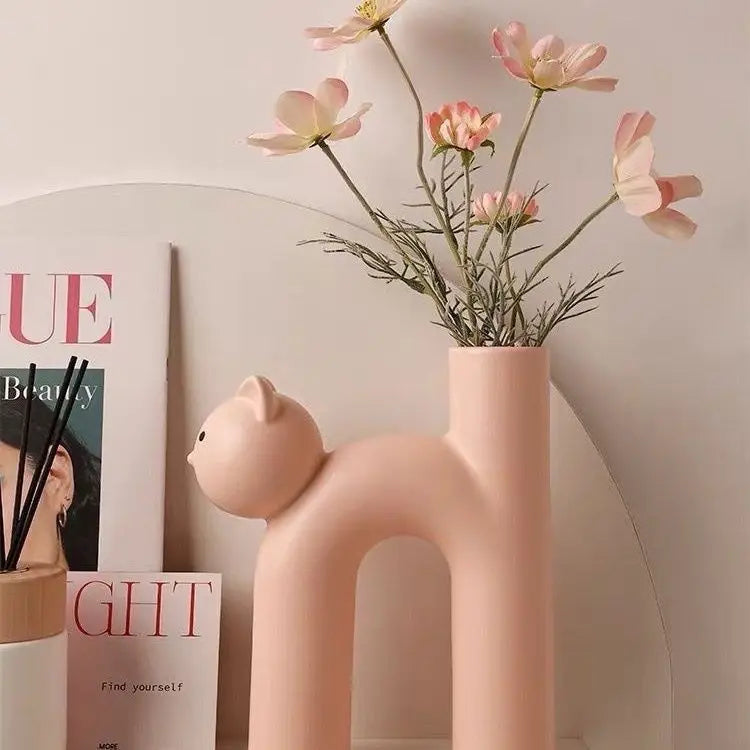 Cream Wind Ceramic Cat Vase