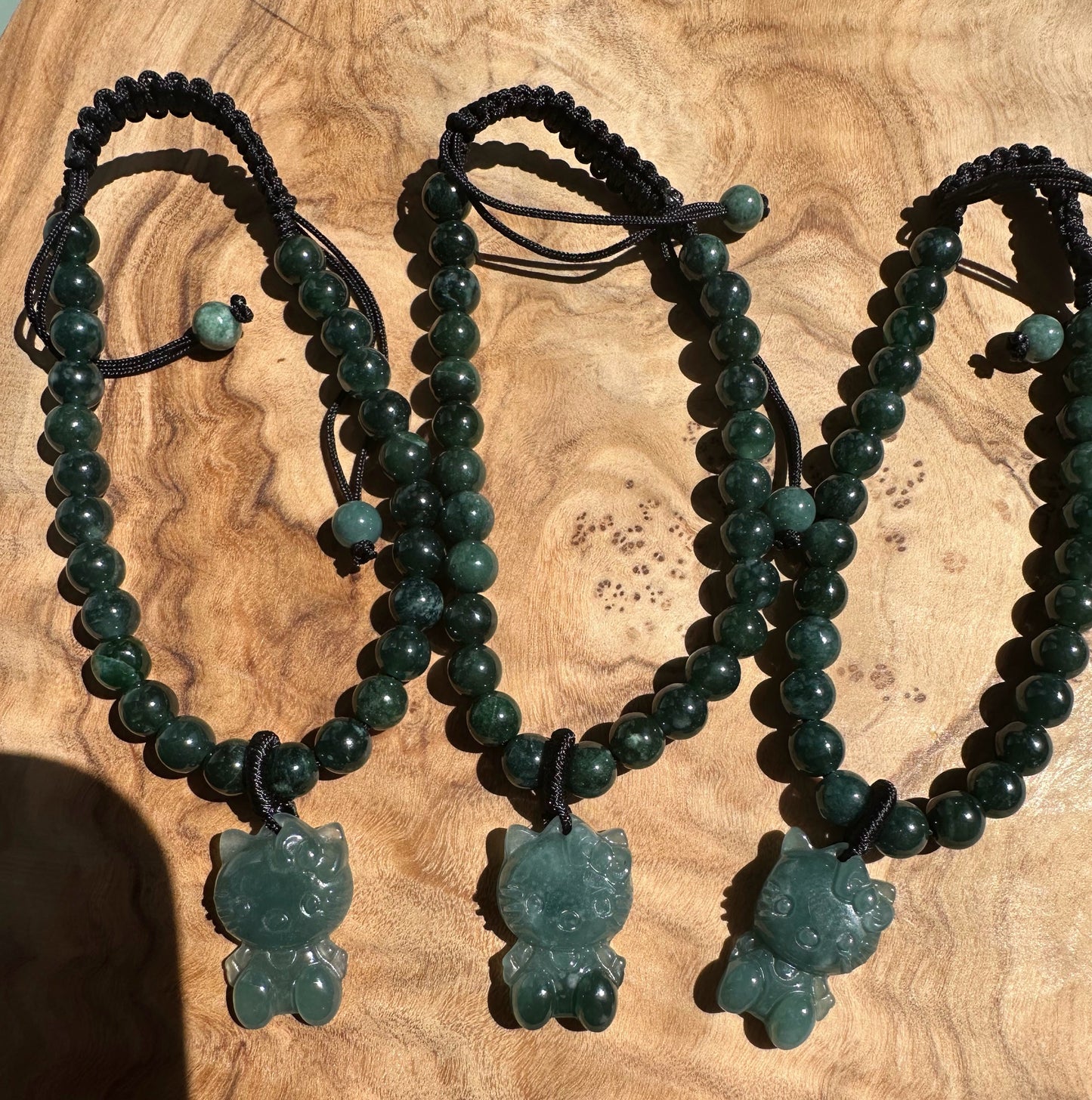 Guatemalan Jadeite Bead Bracelet Kitty - Adjustable