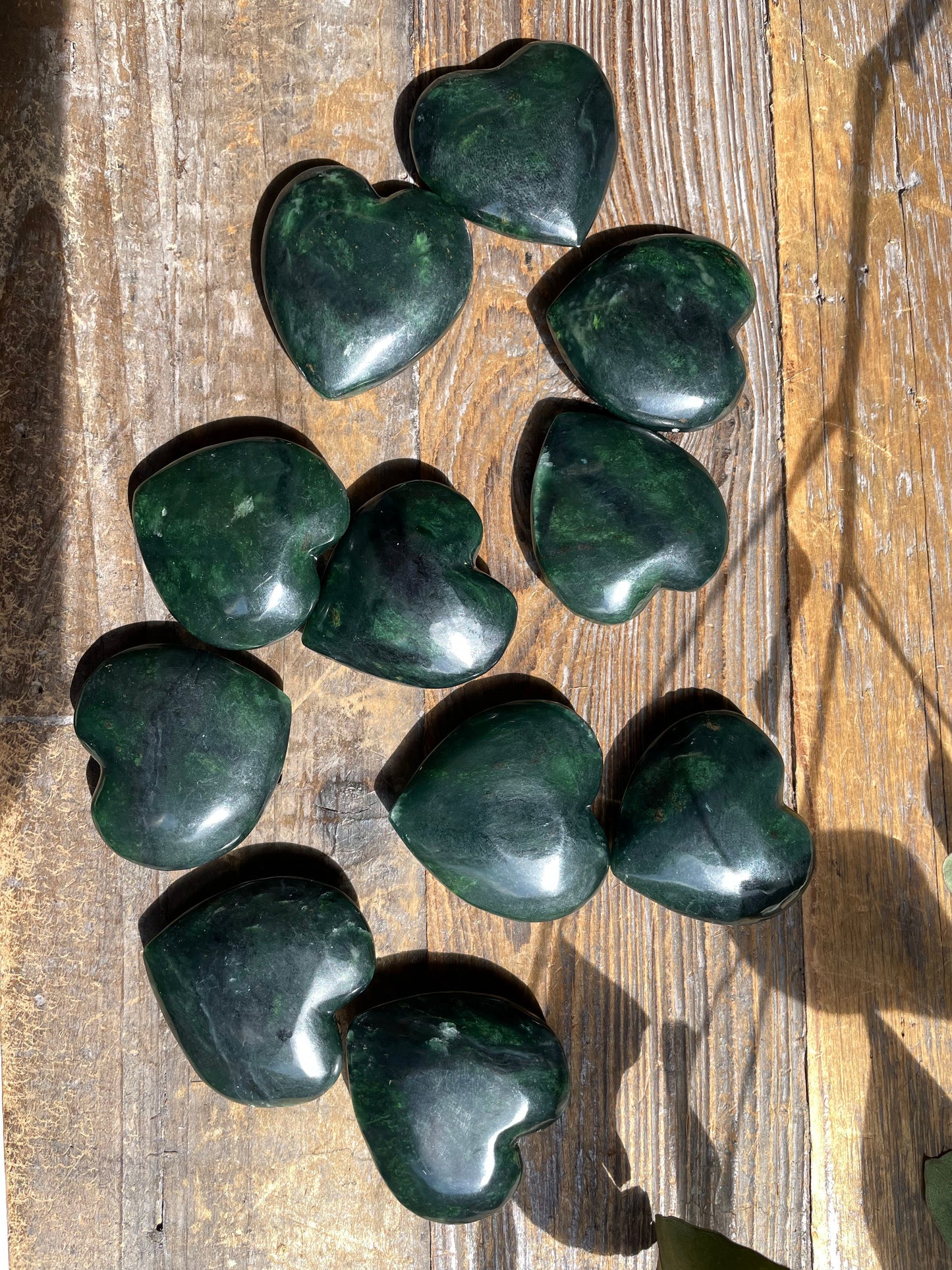 Dark Green Jade Satin Heart, 38mm (sold individually)