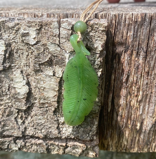 Pendant, Feather