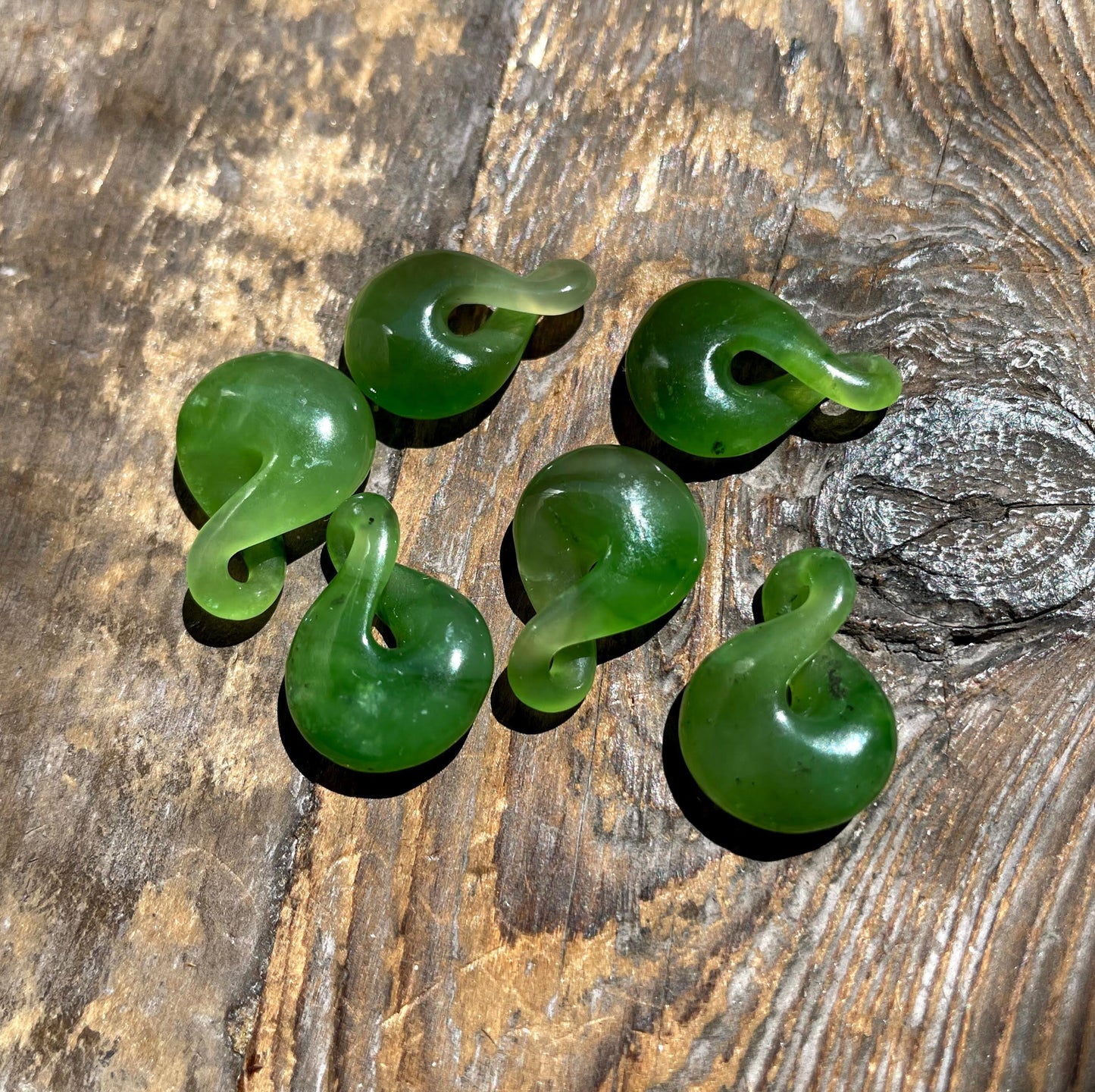 Canadian Jade Infinity Twist, 15/16/18/20mm, Sold Individually