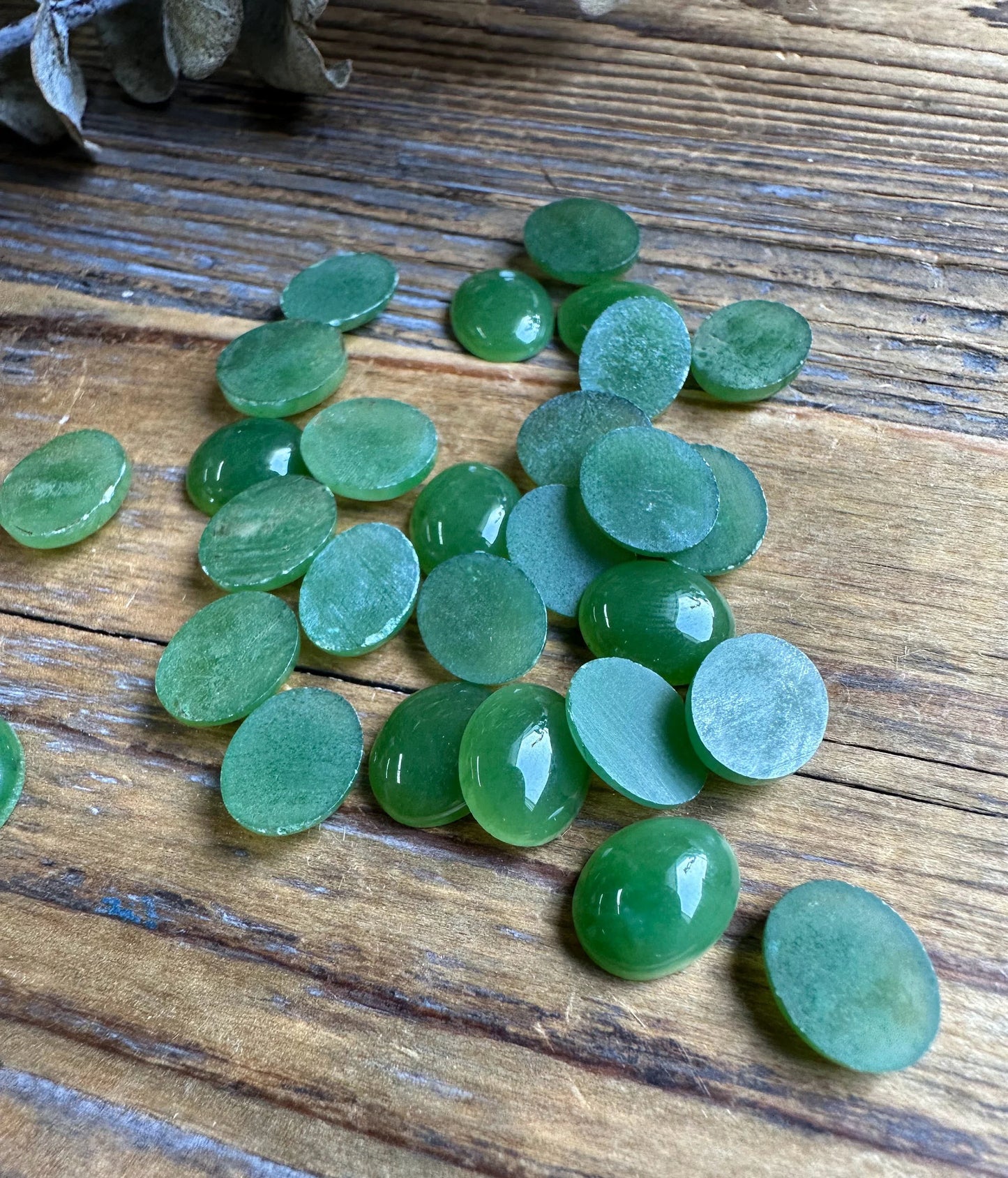 Canadian Jade Oval Cabochon - 8x10mm