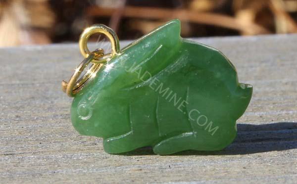 Charm, Rabbit Crouching